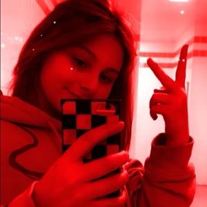 Meet your Posher, Samantha